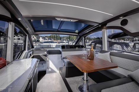 Galeon 425HTS